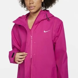 Sold Nike Pink Women's PINK Rain Jacket Parka Relax FIT
